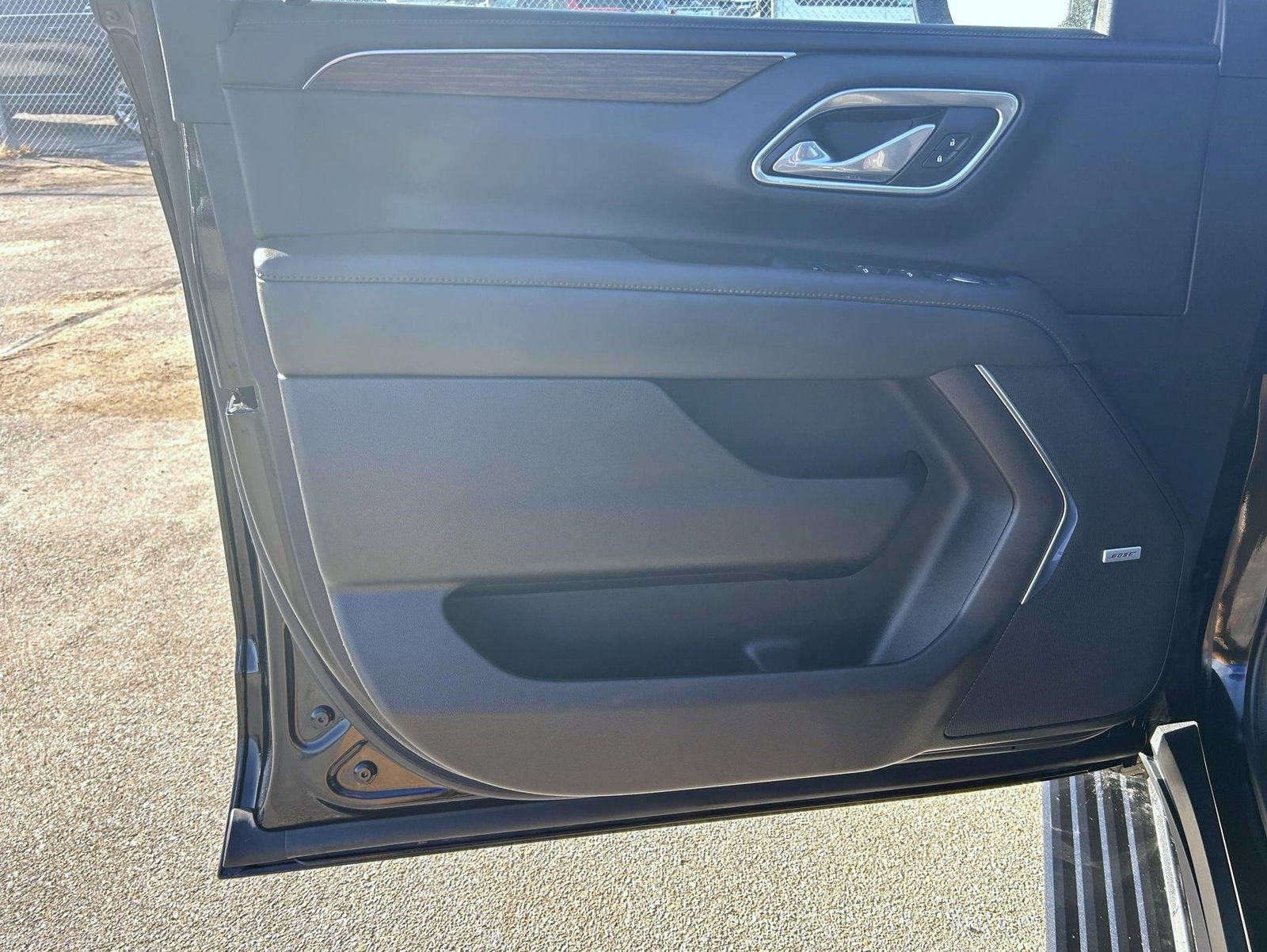 Used 2024 Chevrolet Tahoe High Country image 9