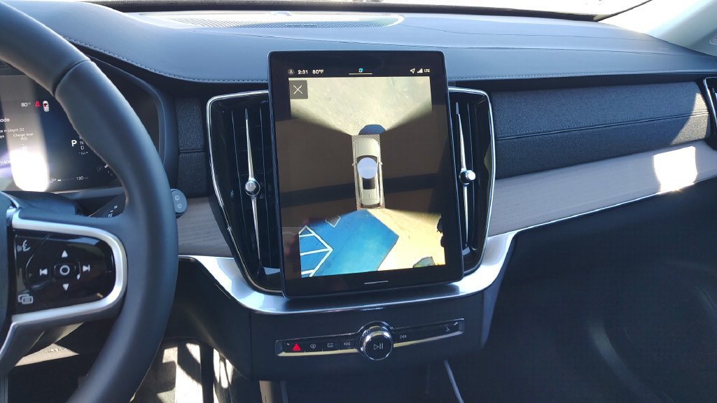 New 2026 Volvo XC90 B6 Plus w/ Protection Package Premier AWD/4WD image 19