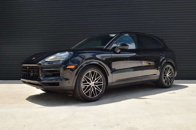 Certified 2025 Porsche Cayenne