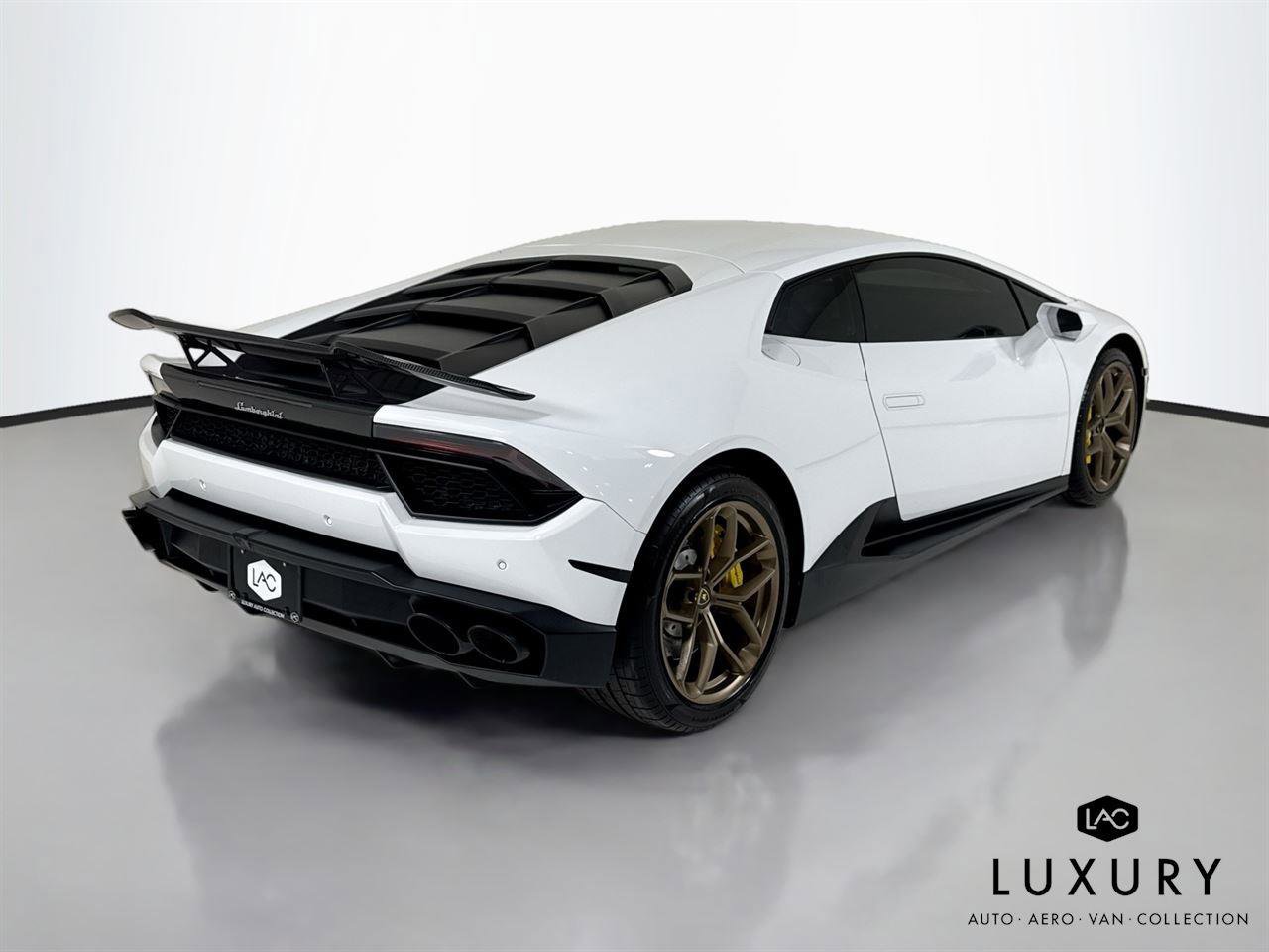 Used 2016 Lamborghini Huracan LP 580-2 image 6