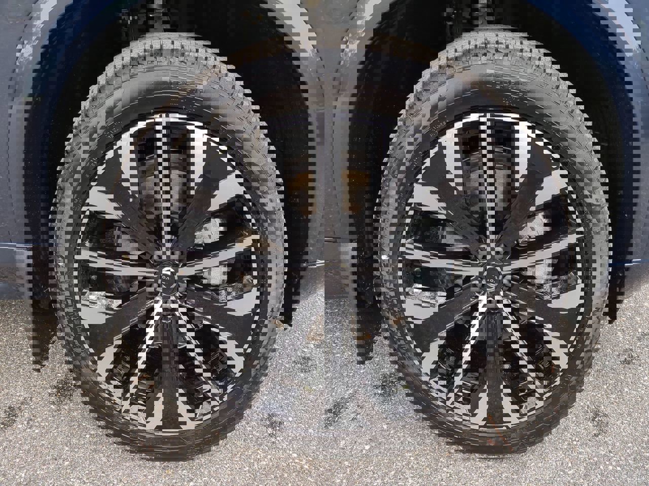 New 2026 Volvo XC90 B6 Ultra image 11