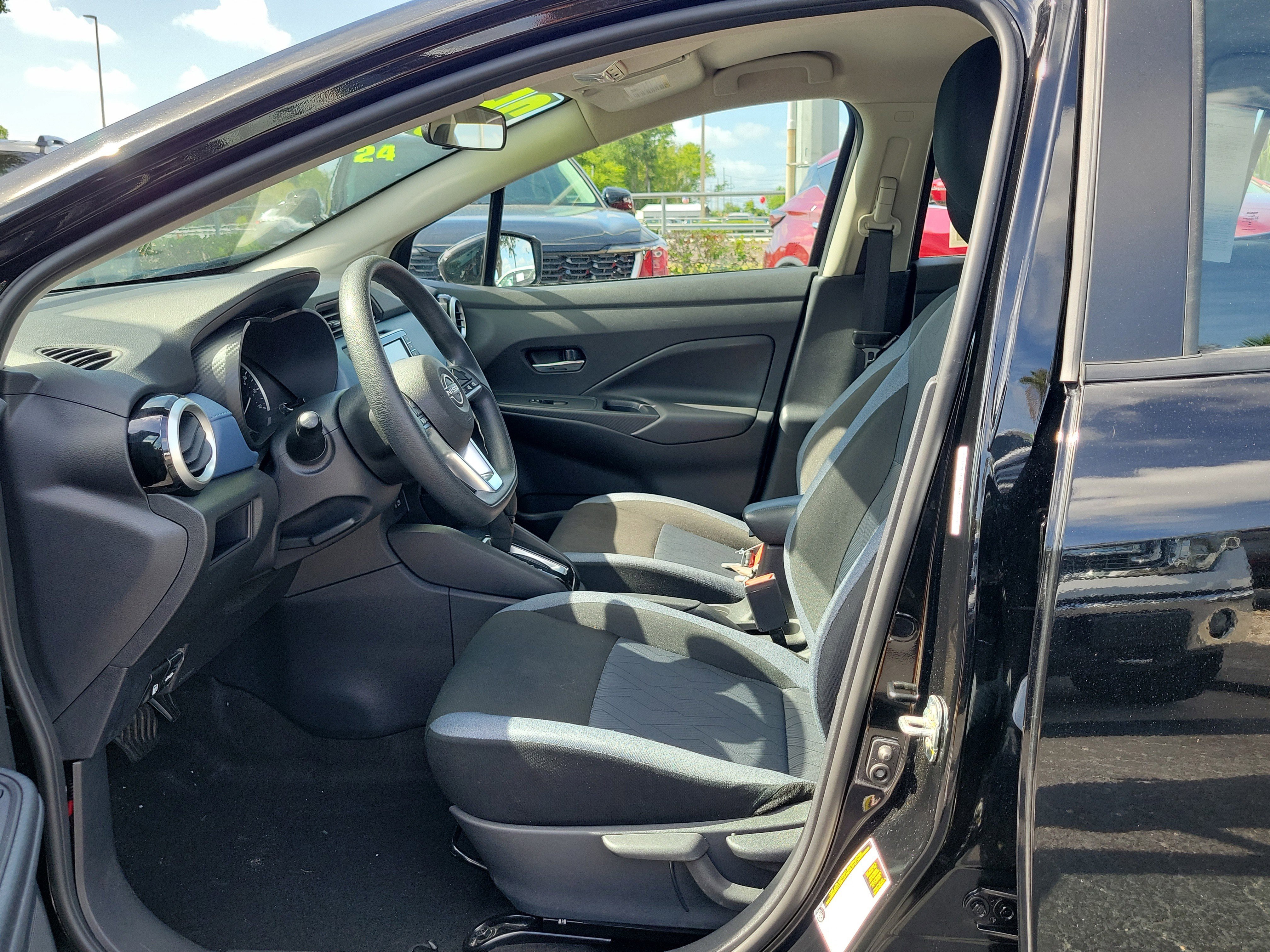 Certified 2025 Nissan Versa SV FWD image 18