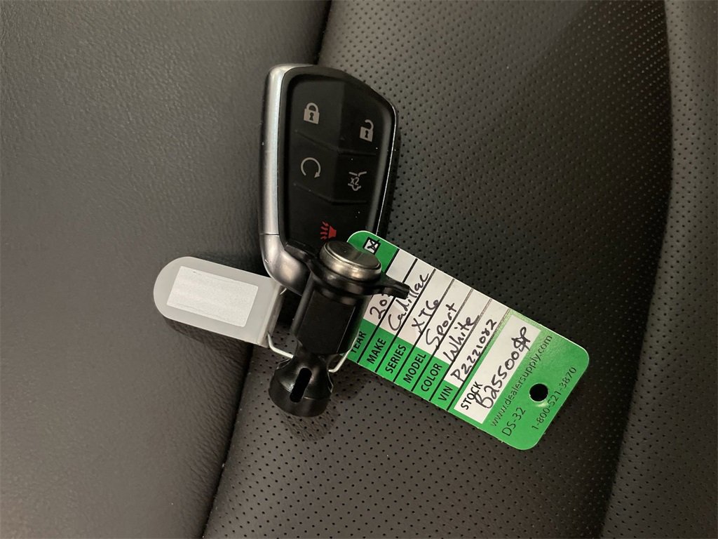 Used 2023 Cadillac XT6 Sport image 32