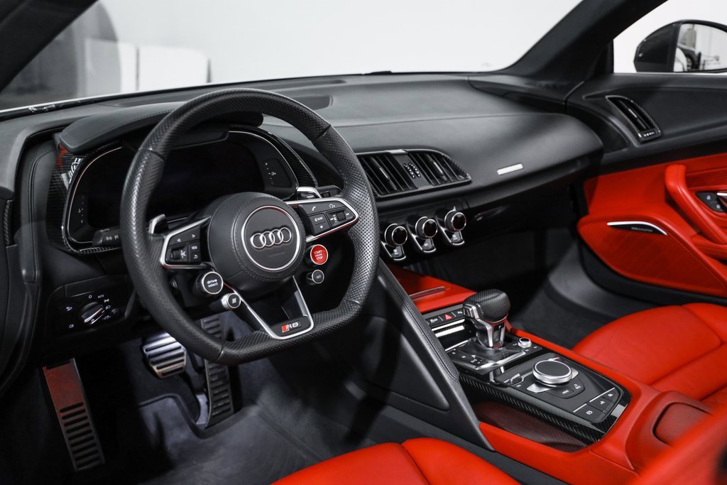 Used 2018 Audi R8 V10 plus image 35