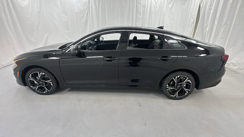 New 2026 Kia K5 GT-Line image 6