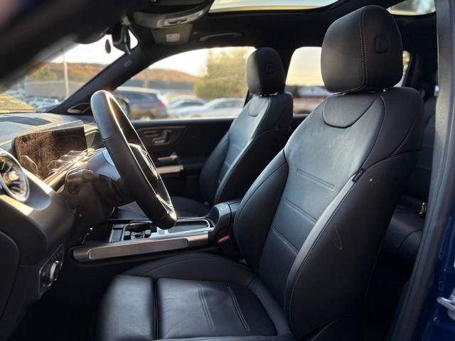 Used 2024 Mercedes-Benz GLB 250 4MATIC image 44