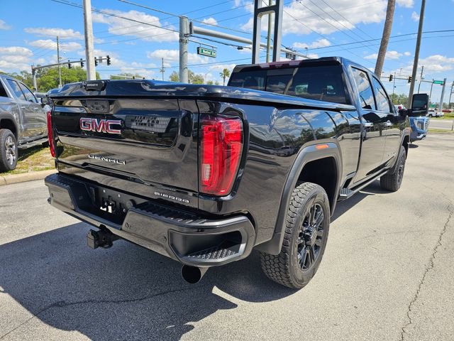 Used 2022 GMC Sierra 2500 Denali w/ Denali Black Diamond Edition AWD/4WD image 5