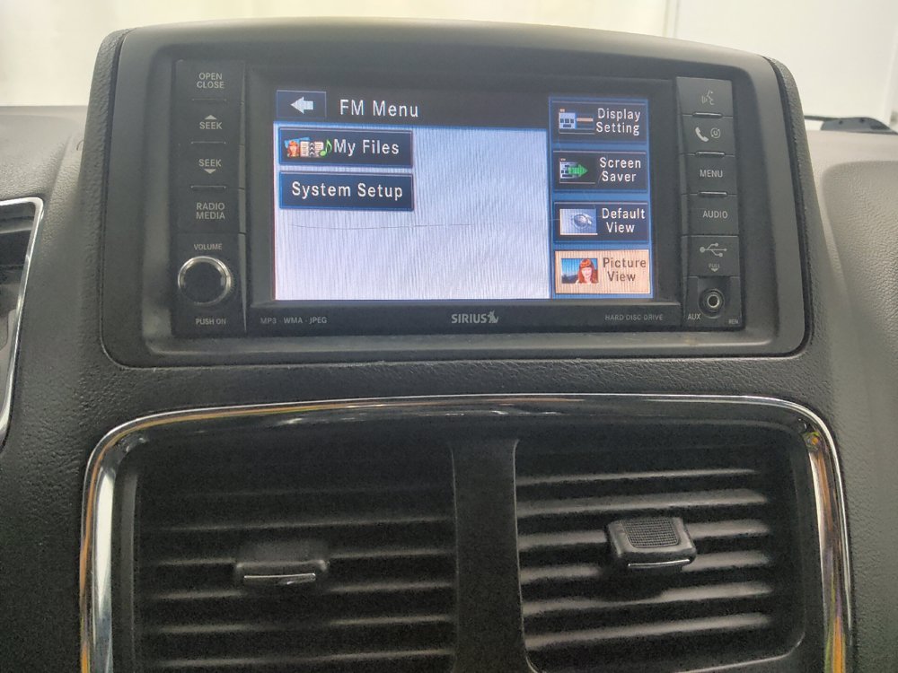 Used 2016 Dodge Grand Caravan SXT FWD image 25
