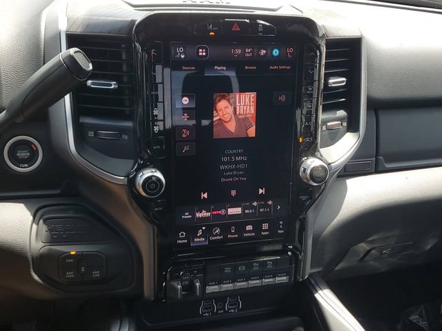 New 2026 RAM 2500 Big Horn AWD/4WD image 28