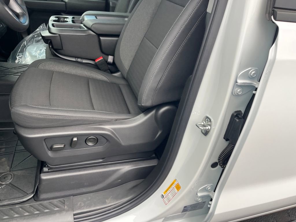 New 2026 Chevrolet Silverado 1500 Custom w/ Turbomax Blackout Package image 20