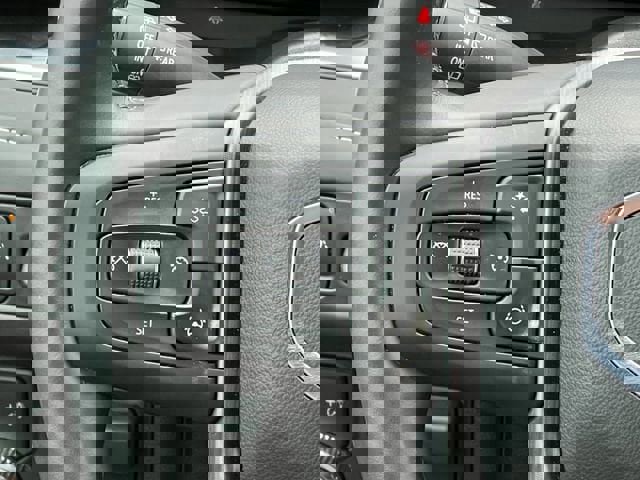 Used 2024 GMC Yukon Denali Ultimate image 12