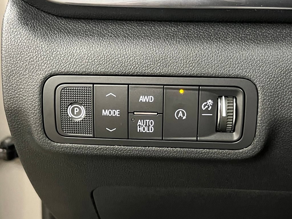 New 2027 GMC Terrain AT4 w/ LPO, Floor Liner Package AWD/4WD image 16