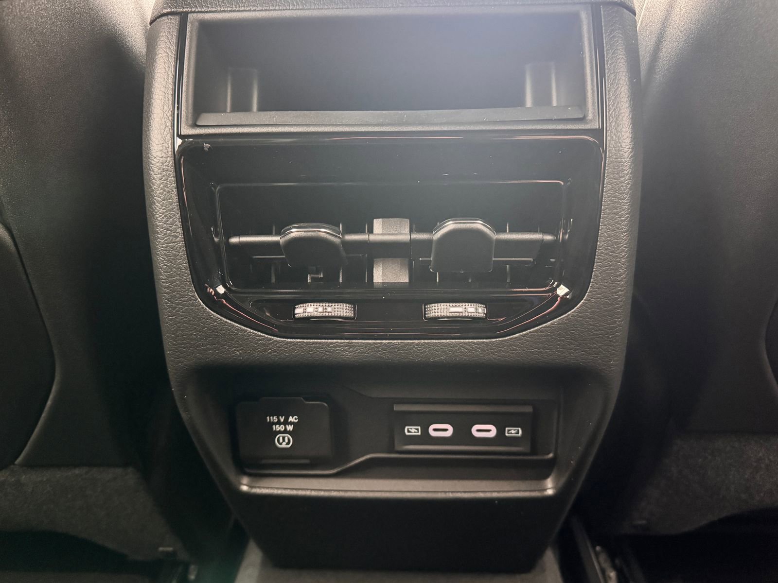 New 2026 Jeep Grand Cherokee Laredo image 28