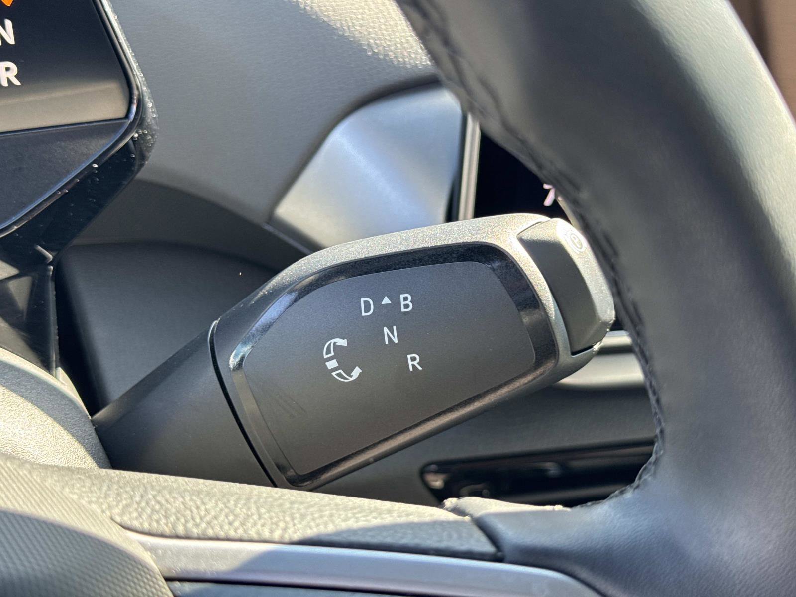 Certified 2025 Volkswagen ID.4 Pro image 20