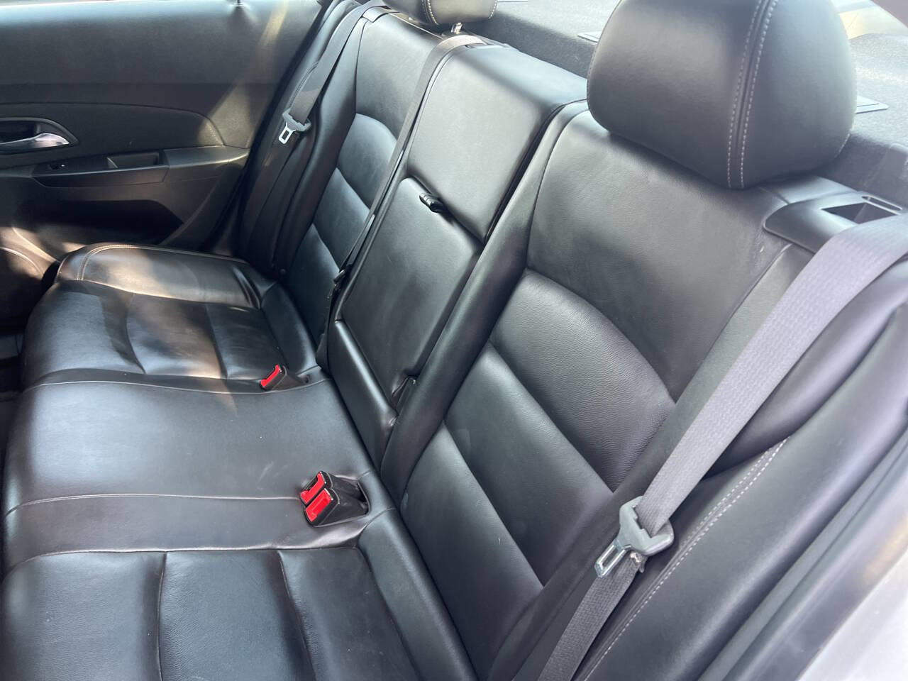 Used 2015 Chevrolet Cruze LT image 9