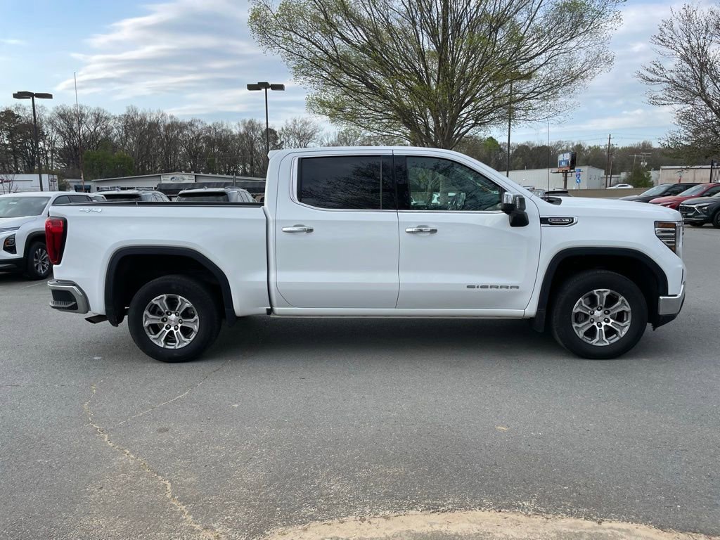 Used 2025 GMC Sierra 1500 SLT AWD/4WD image 8
