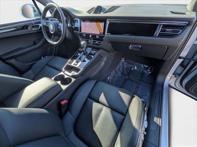 New 2025 Porsche Macan image 26
