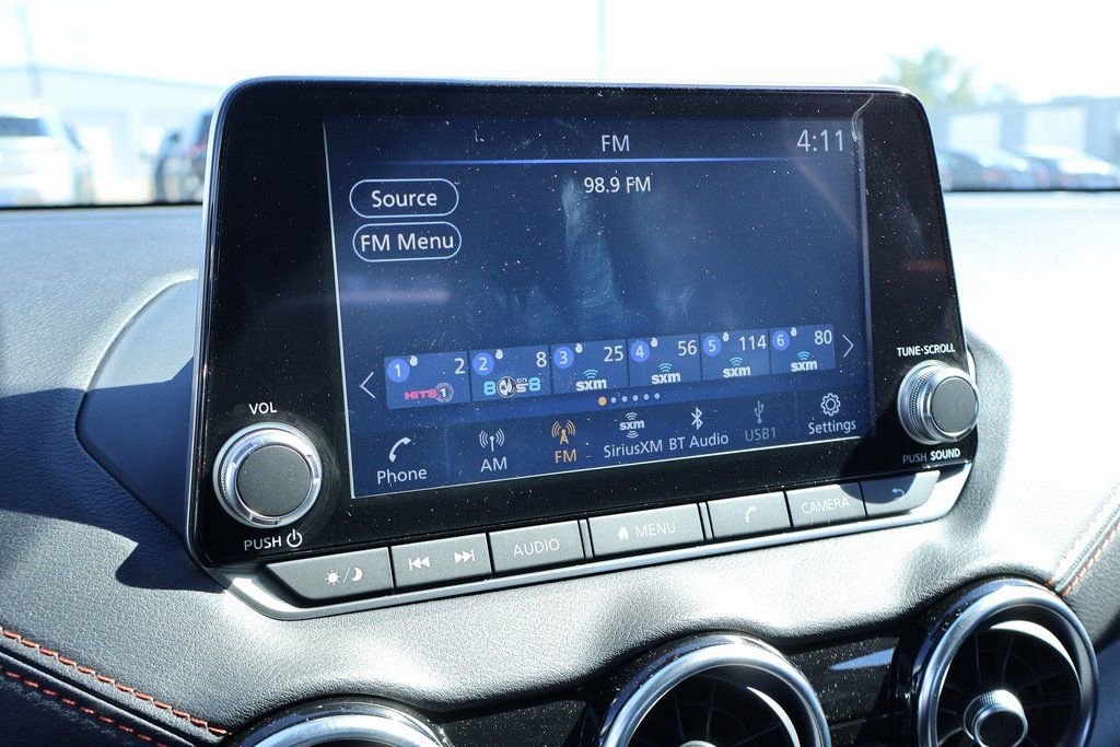 New 2025 Nissan Sentra SR image 3