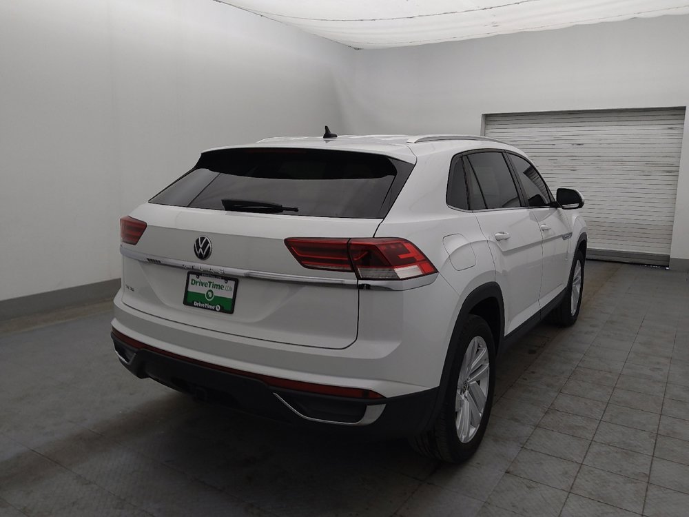 Used 2023 Volkswagen Atlas Cross Sport SE image 9