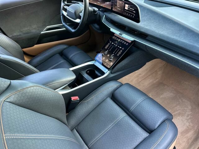 Used 2023 Lucid Air Grand Touring AWD/4WD image 18