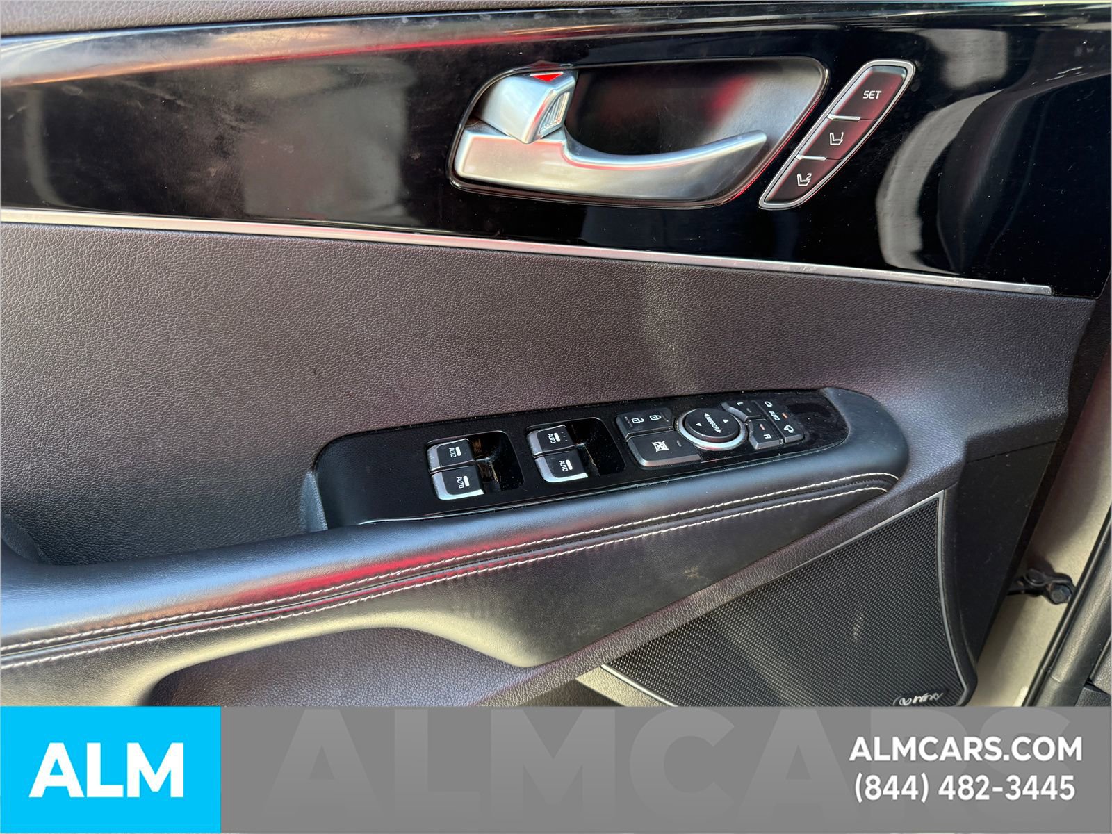 Used 2016 Kia Sorento SX image 24