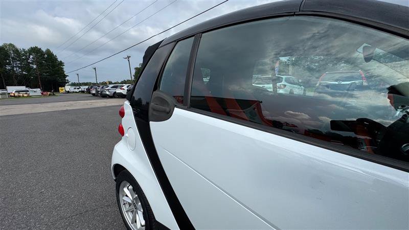 Used 2008 smart fortwo passion RWD image 18