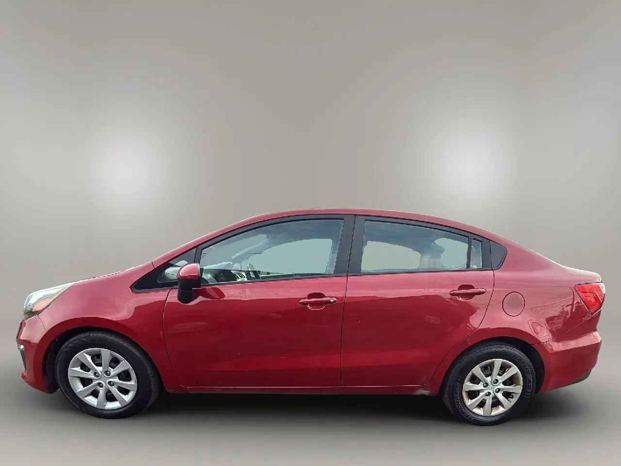 Used 2017 Kia Rio LX image 2