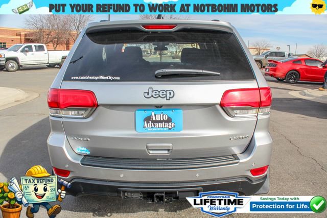 Used 2019 Jeep Grand Cherokee Laredo image 9