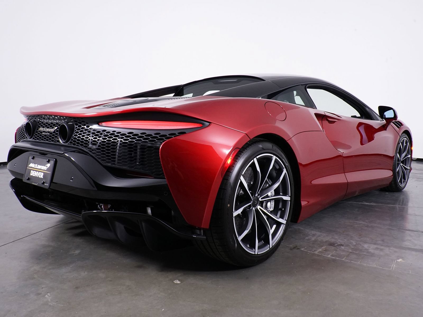 New 2026 McLaren Artura RWD image 18