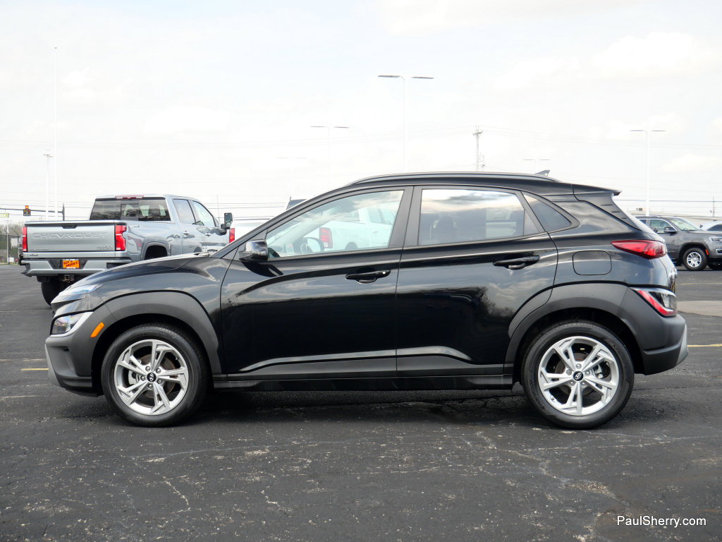 Used 2023 Hyundai Kona SEL w/ Cargo Package FWD image 8