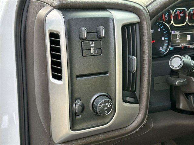 Used 2018 GMC Sierra 1500 SLT image 16