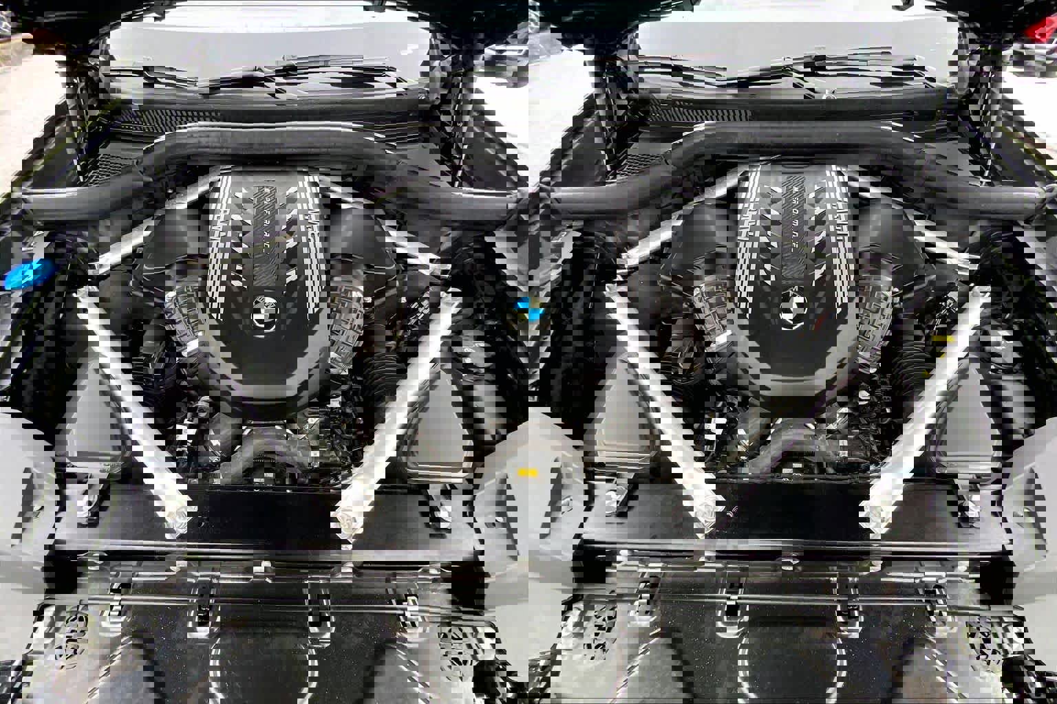 Used 2022 BMW X7 M50i image 29