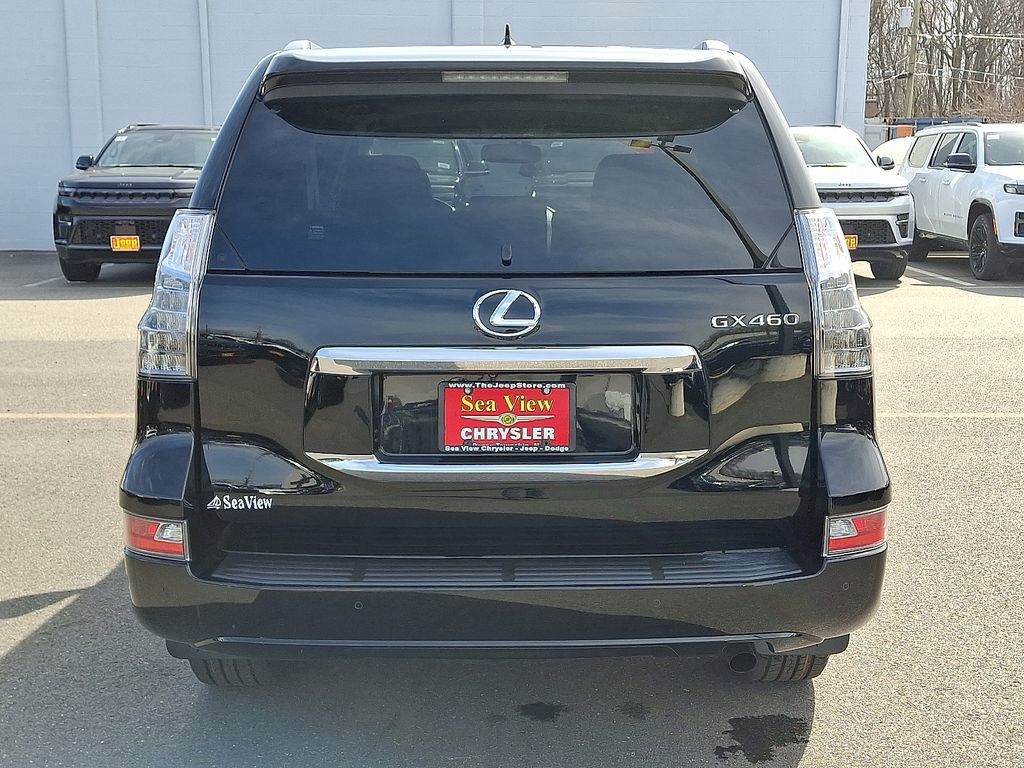 Used 2019 Lexus GX 460 image 5