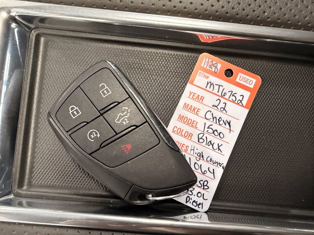 Used 2022 Chevrolet Silverado 1500 High Country w/ Z71 Off-Road Package image 48