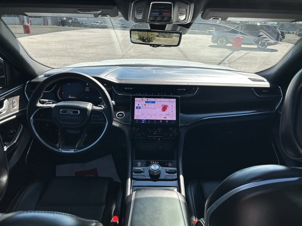 Used 2025 Jeep Grand Cherokee L Overland w/ Luxury Tech Group IV image 33