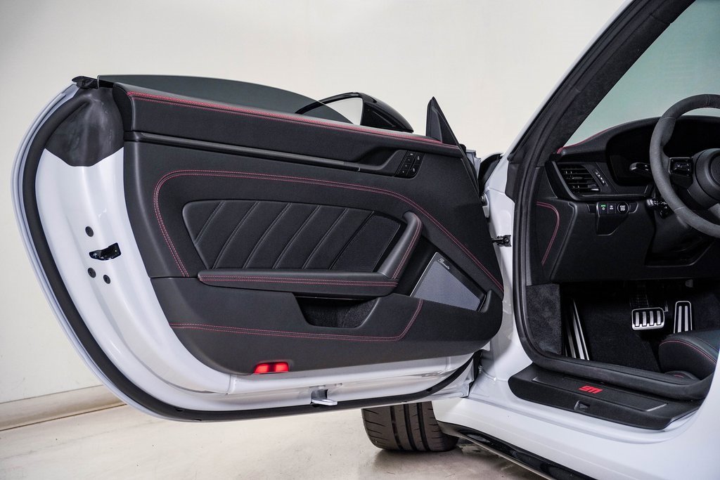 Certified 2025 Porsche 911 Carrera 4 GTS image 33