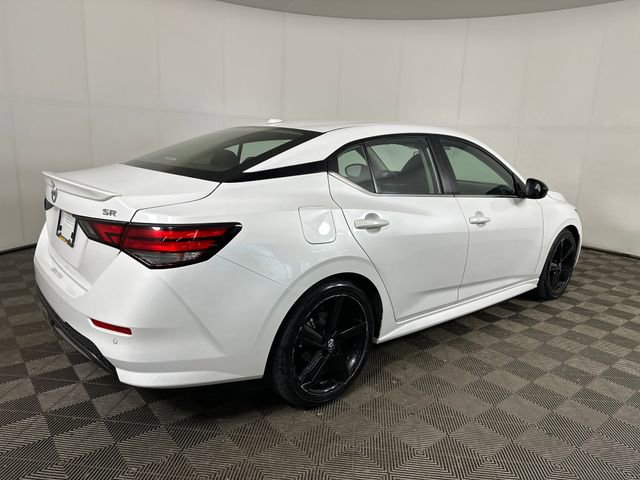 Used 2023 Nissan Sentra SR w/ Trunk Package image 3