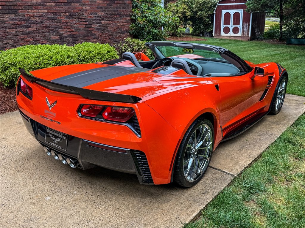 Used 2019 Chevrolet Corvette Grand Sport RWD image 38