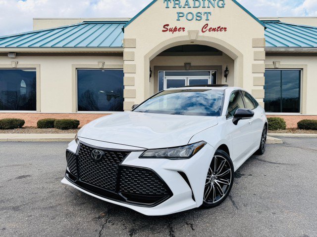 Used 2019 Toyota Avalon XSE w/ All Weather Liner Package image 26
