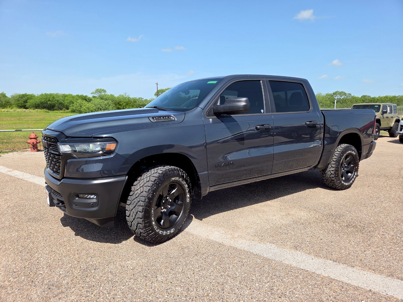 New 2026 RAM 1500 Warlock AWD/4WD image 3