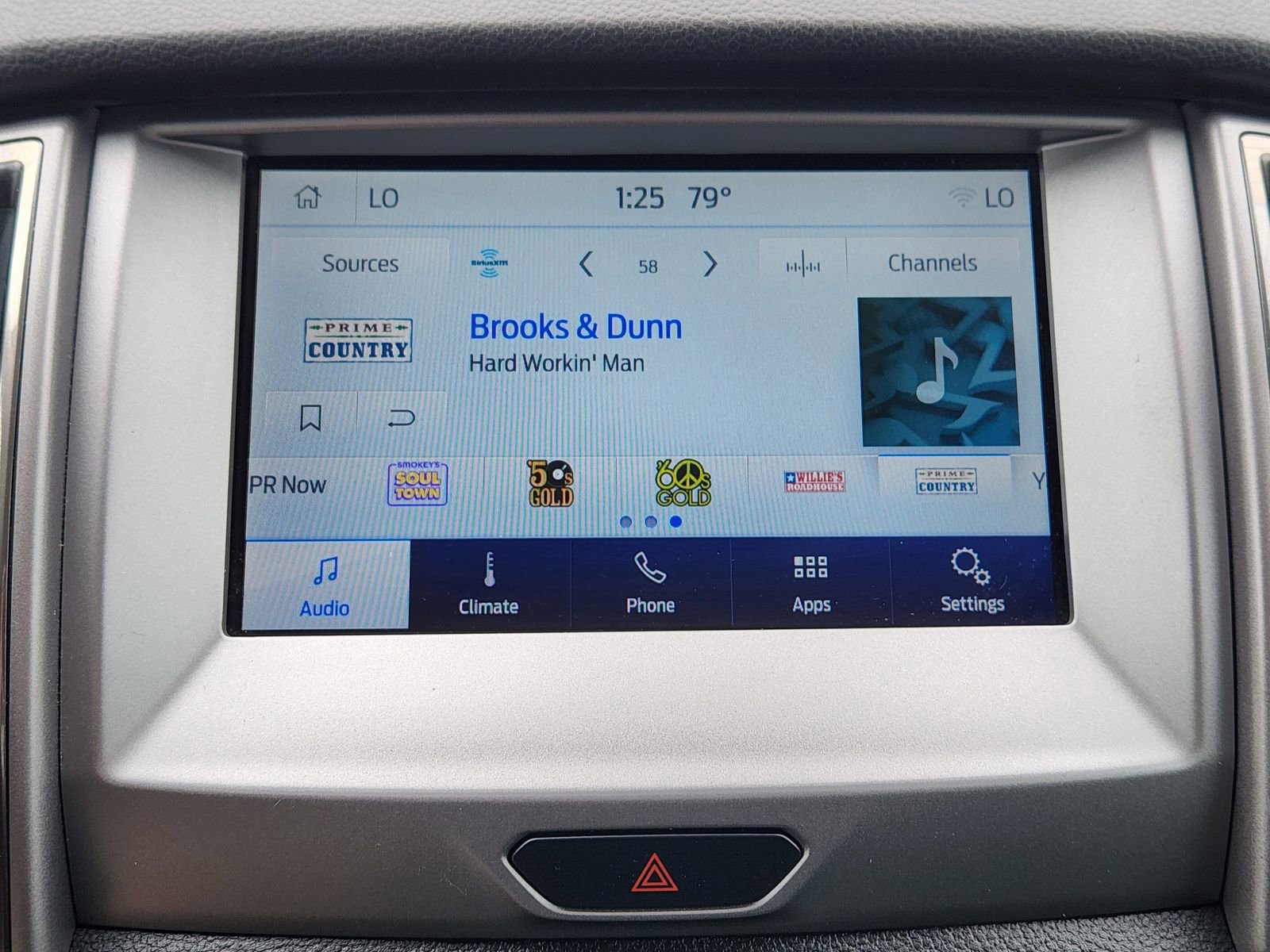 Used 2019 Ford Ranger XLT w/ Equipment Group 301A Mid image 19