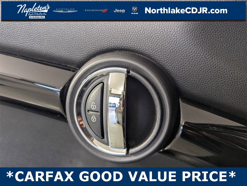 Used 2019 MINI Cooper S w/ Signature Upholstery Package image 14