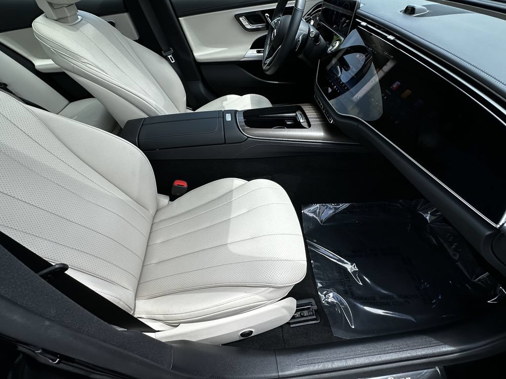 Certified 2026 Mercedes-Benz E 350 4MATIC Sedan image 15