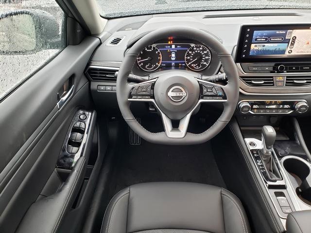 New 2025 Nissan Altima 2.5 SL image 16