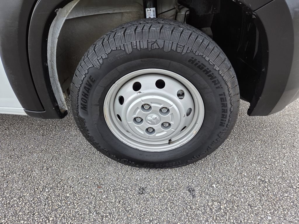 Used 2023 RAM ProMaster 2500 FWD image 12