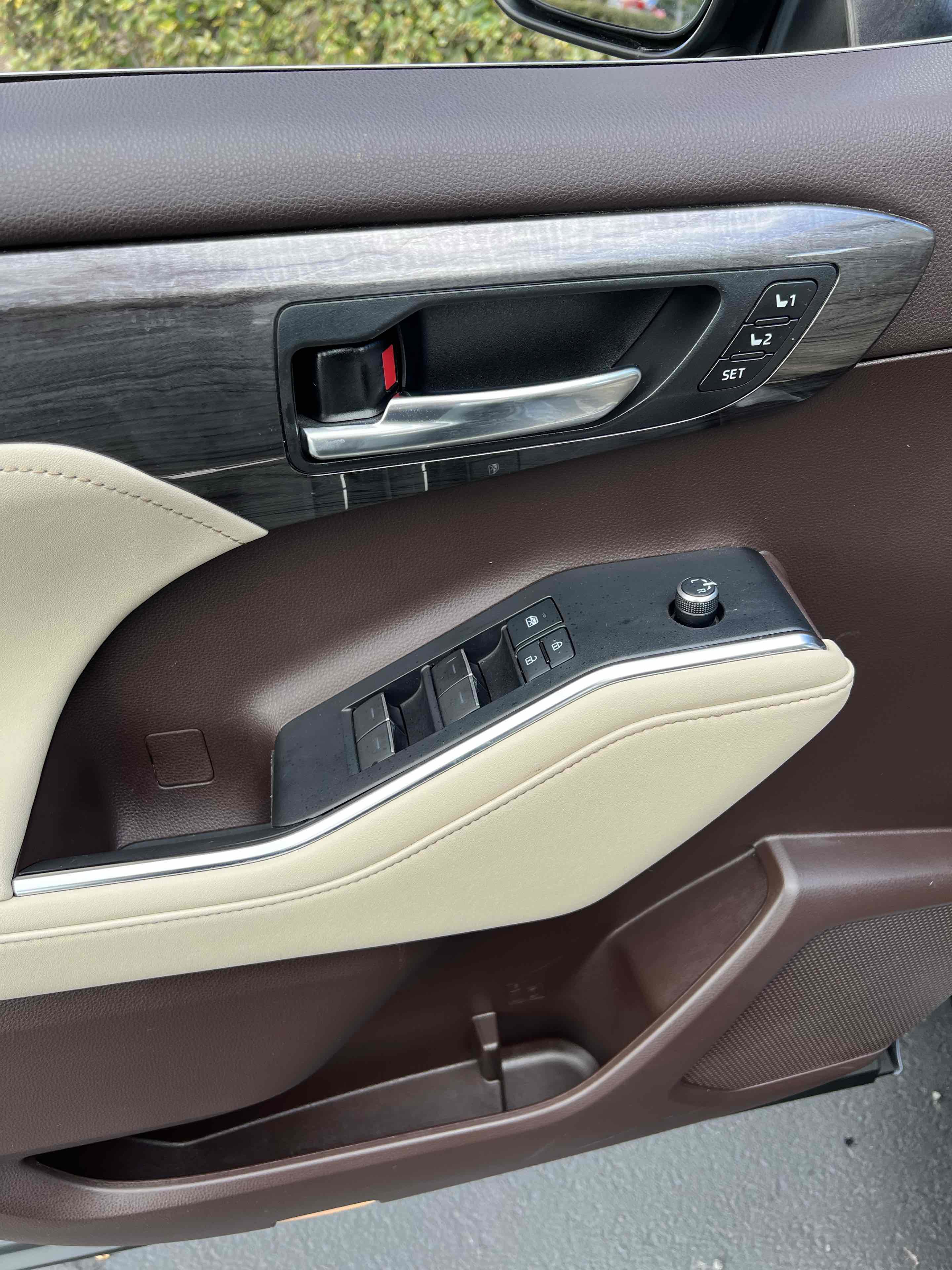 Used 2020 Toyota Highlander Platinum image 72