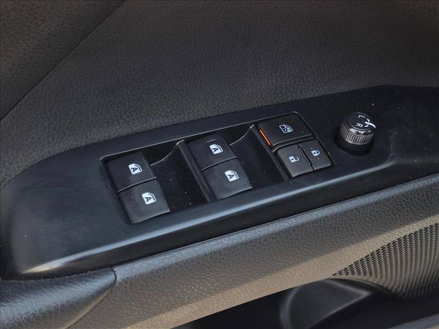 Certified 2020 Toyota Camry SE w/ Sunroof Package FWD image 9
