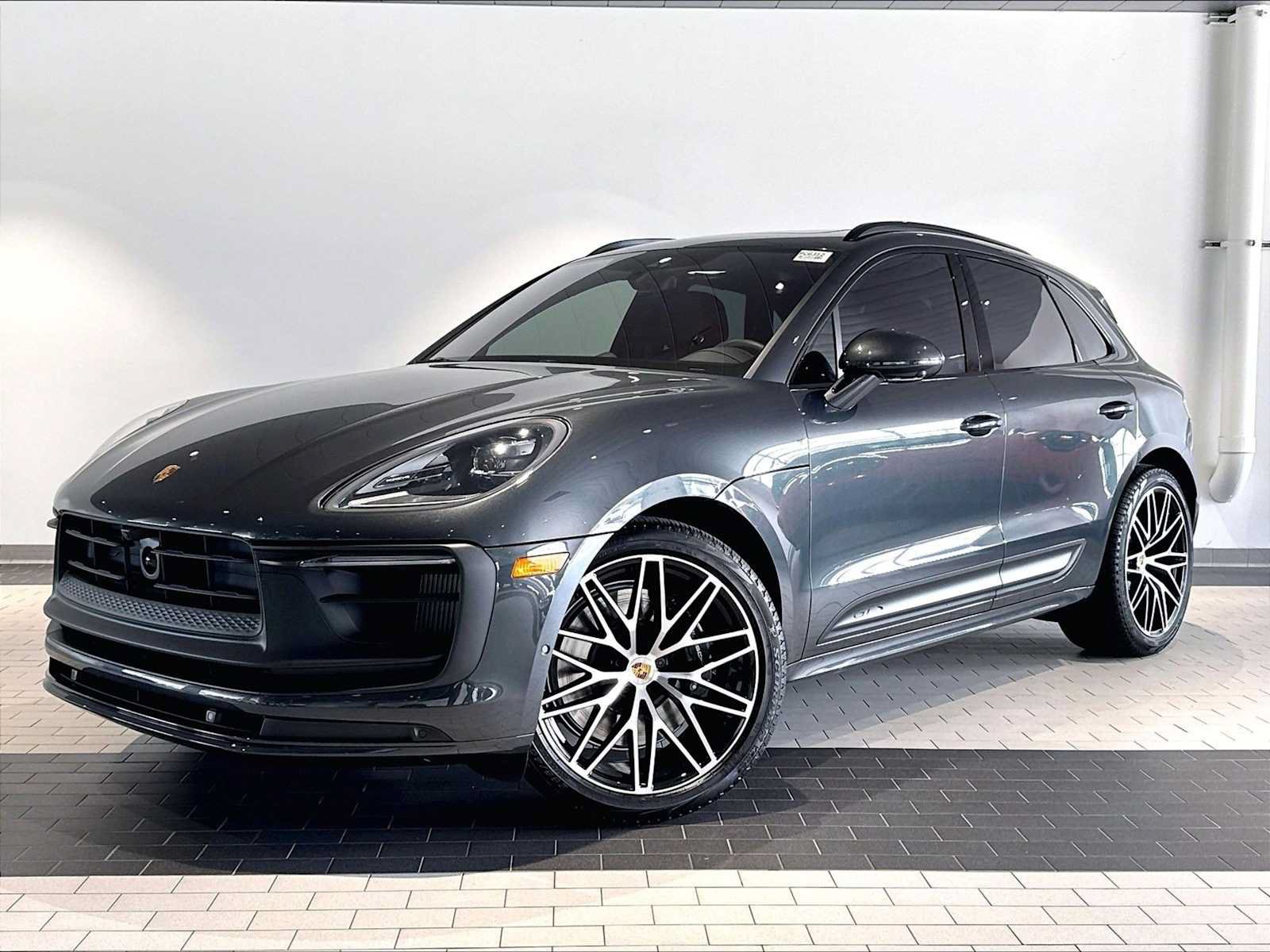 Used 2026 Porsche Macan GTS AWD/4WD video 1