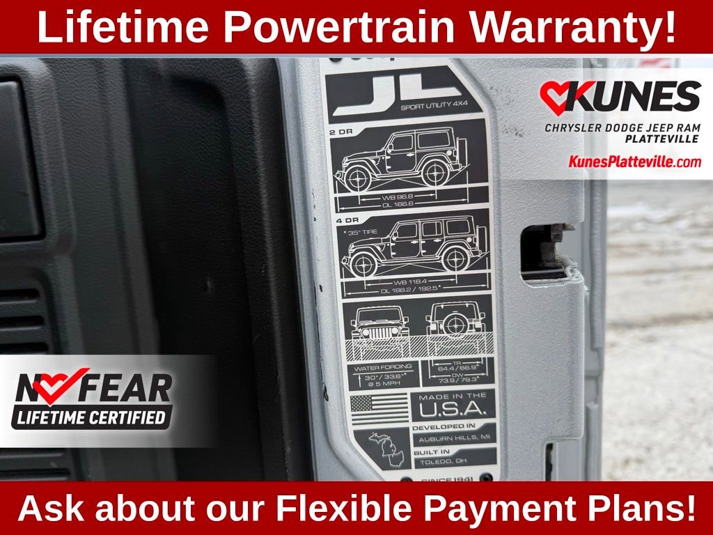 Used 2023 Jeep Wrangler Unlimited Sahara AWD/4WD image 40