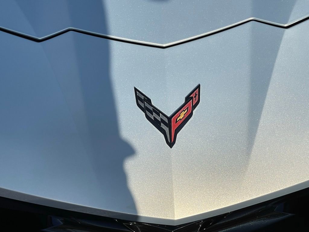 Used 2021 Chevrolet Corvette Stingray Preferred Conv w/ 2LT RWD image 34